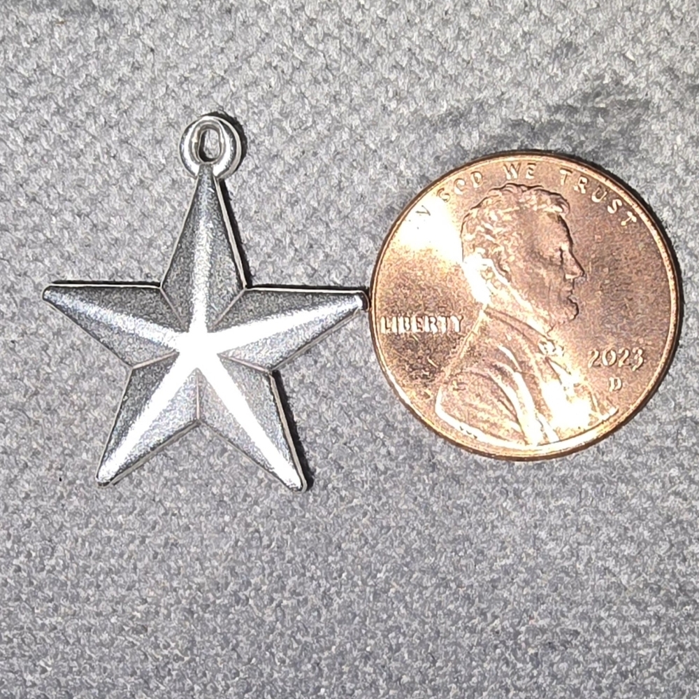 JAMES AVERY BEVELED STAR 3D CHARM STERLING SILVER RETIRED